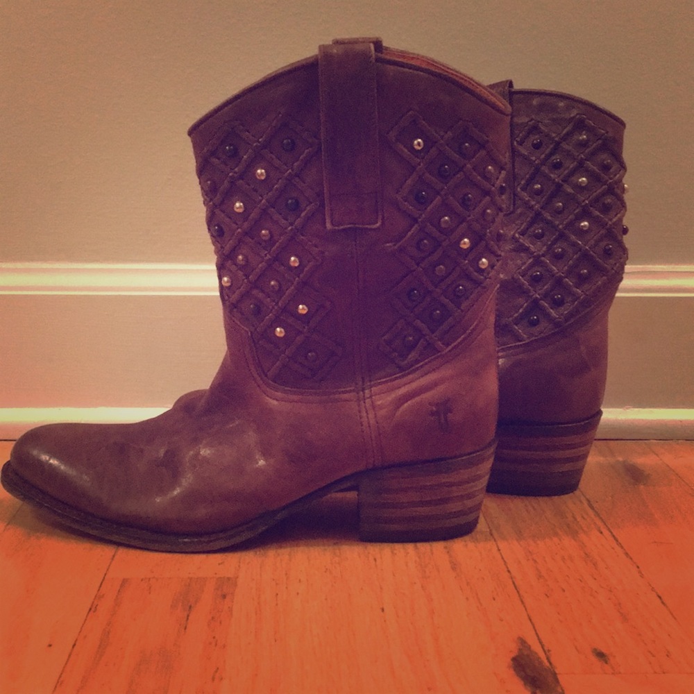 Frye Studded Cowgirl Boots Sz. 7